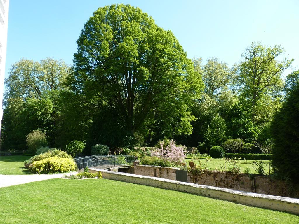 Le Clos Saint Nicolas Château-Renard Εξωτερικό φωτογραφία